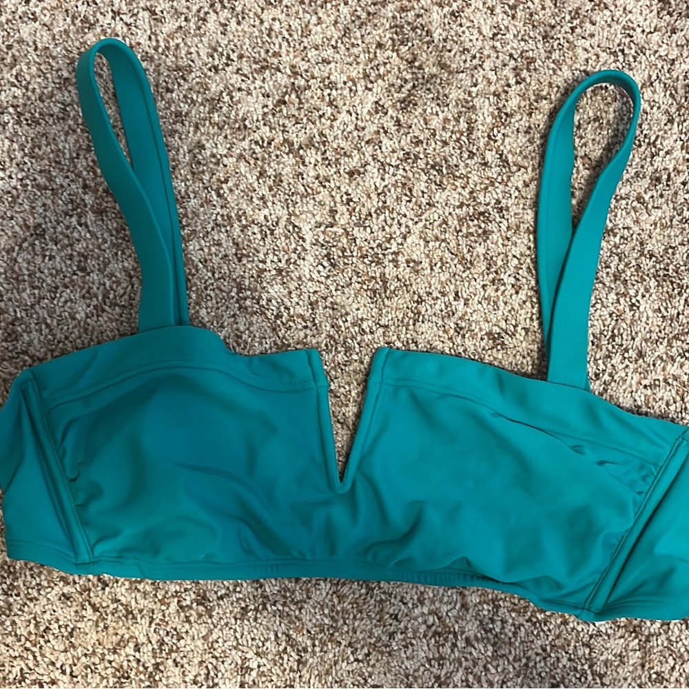 Target bikini top never been worn